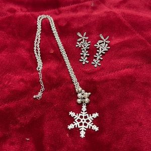 Snowflake necklace and earrings